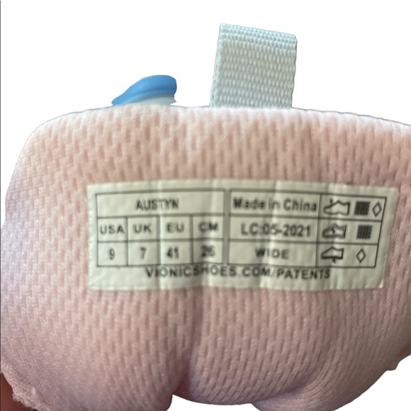 Vionic Austyn Sneaker in Azure Synthetic Mesh brand new 9 - Picture 5 of 5